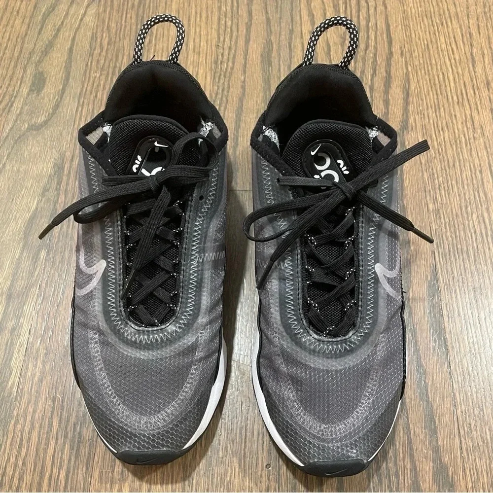 Nike Air Max 2090 